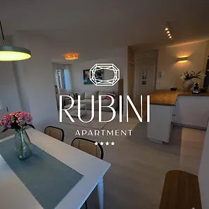 Rubini - Modern In The Heart Of Old Apartment Rovinj